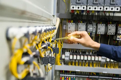 شركة تحديد أعطال الكابلات الكهربائية لمنع أخطار الكهرباء