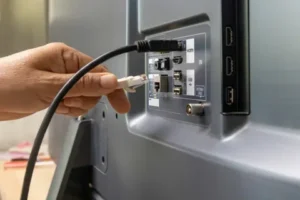 فحص التوصيلات والكابلات الأرضية