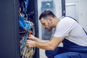 شركات إصلاح كابلات التمديدات