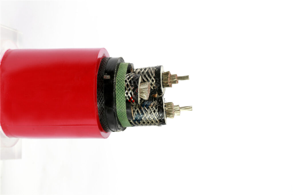 فحص الكابلات الكهربائية بالأجهزة المتطورة